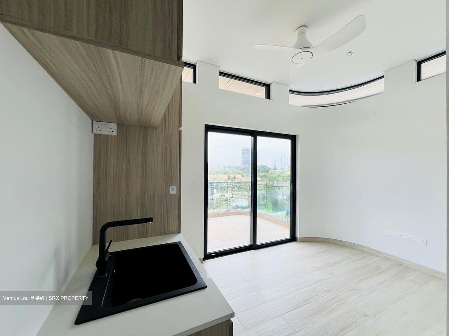 Whitley Road (D11), Semi-Detached #502446311